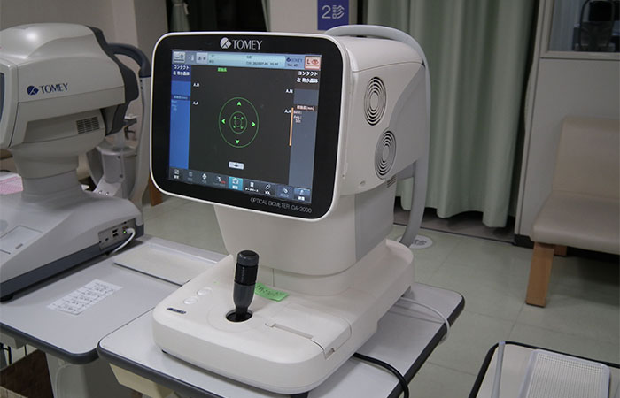 光学式眼軸長測定器 トーメー社
 OA-2000